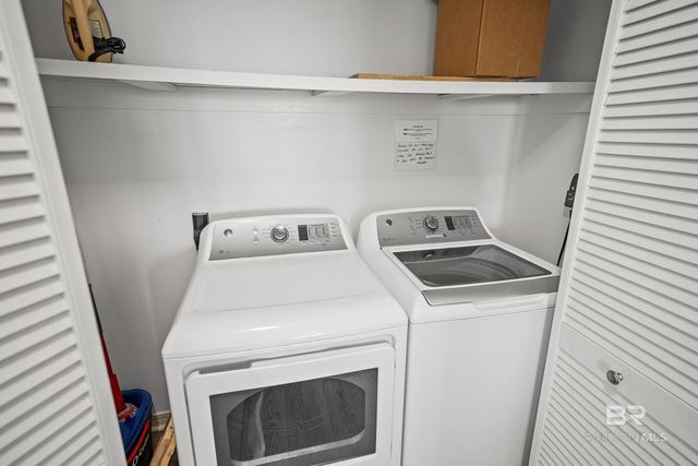 2283 W Beach Boulevard, Gulf Shores, AL 36542