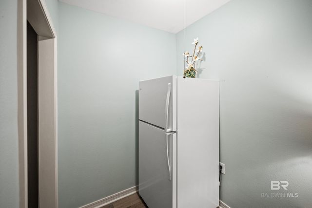 2283 W Beach Boulevard, Gulf Shores, AL 36542