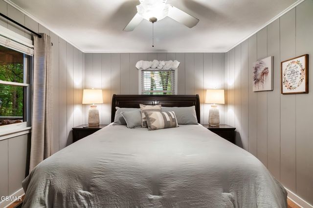 3480 Sugar Camp Circle, Sevierville, TN 37862