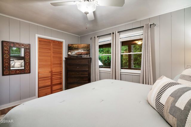 3480 Sugar Camp Circle, Sevierville, TN 37862