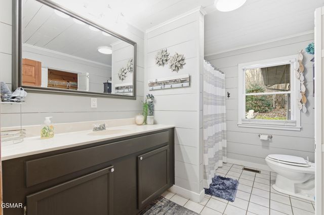 3480 Sugar Camp Circle, Sevierville, TN 37862