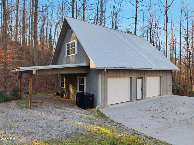 3480 Sugar Camp Circle, Sevierville, TN 37862