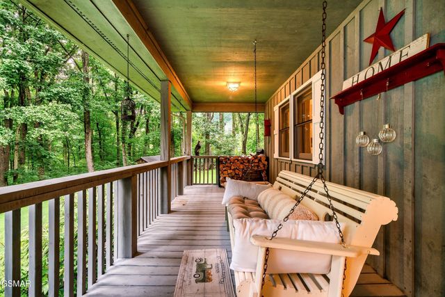 3480 Sugar Camp Circle, Sevierville, TN 37862