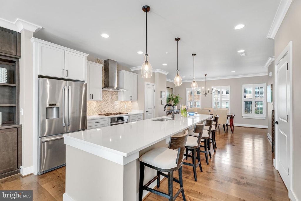 Image 14 of property listing at 52 BLEEKER PL, Gaithersburg, MD 20878