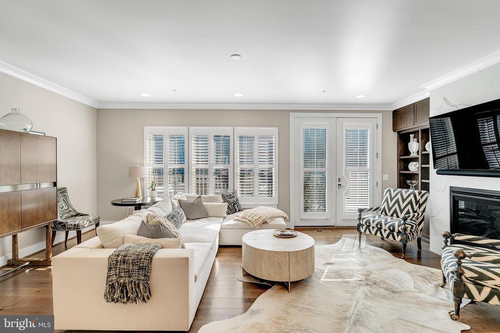 Image 18 of property listing at 52 BLEEKER PL, Gaithersburg, MD 20878