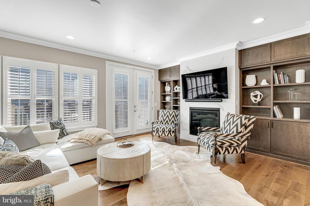 Image 20 of property listing at 52 BLEEKER PL, Gaithersburg, MD 20878