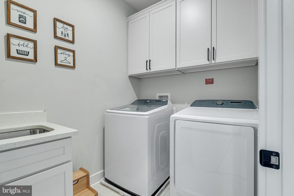 Image 29 of property listing at 52 BLEEKER PL, Gaithersburg, MD 20878