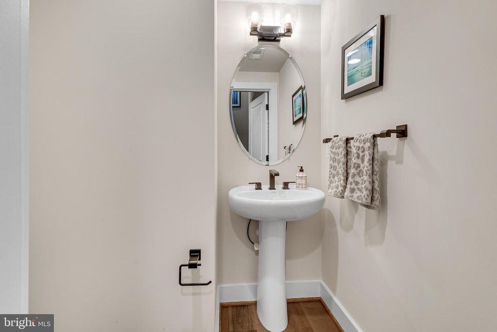 Image 42 of property listing at 52 BLEEKER PL, Gaithersburg, MD 20878