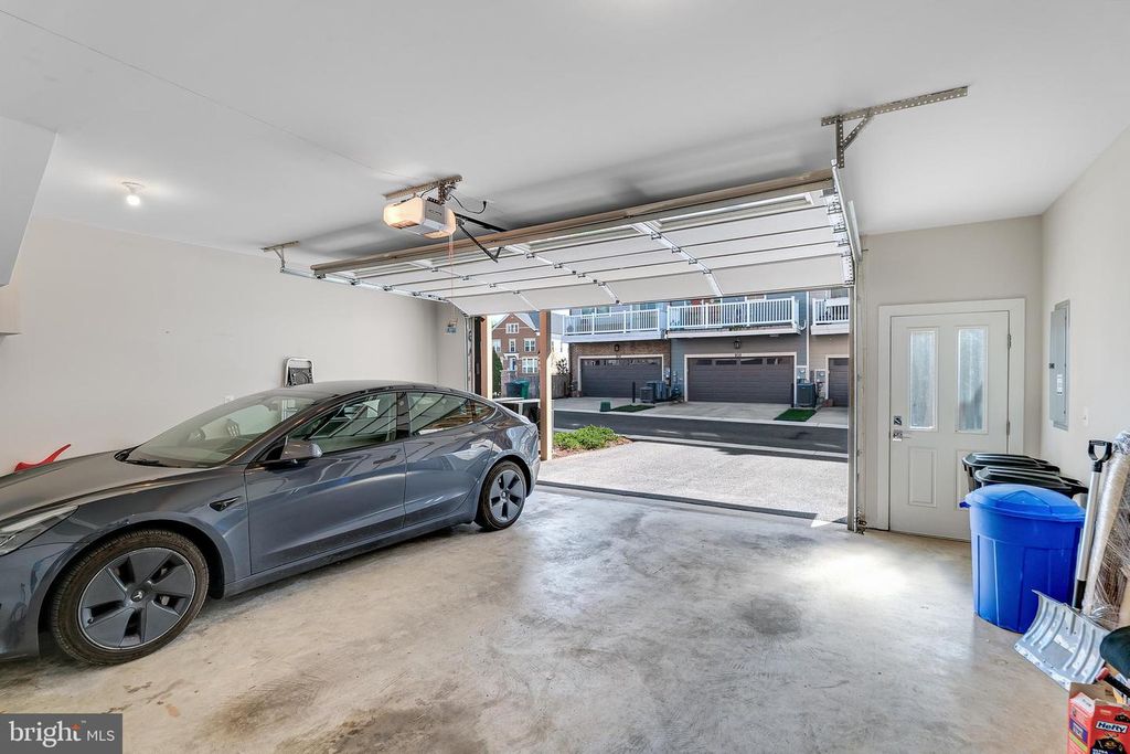 Image 43 of property listing at 52 BLEEKER PL, Gaithersburg, MD 20878