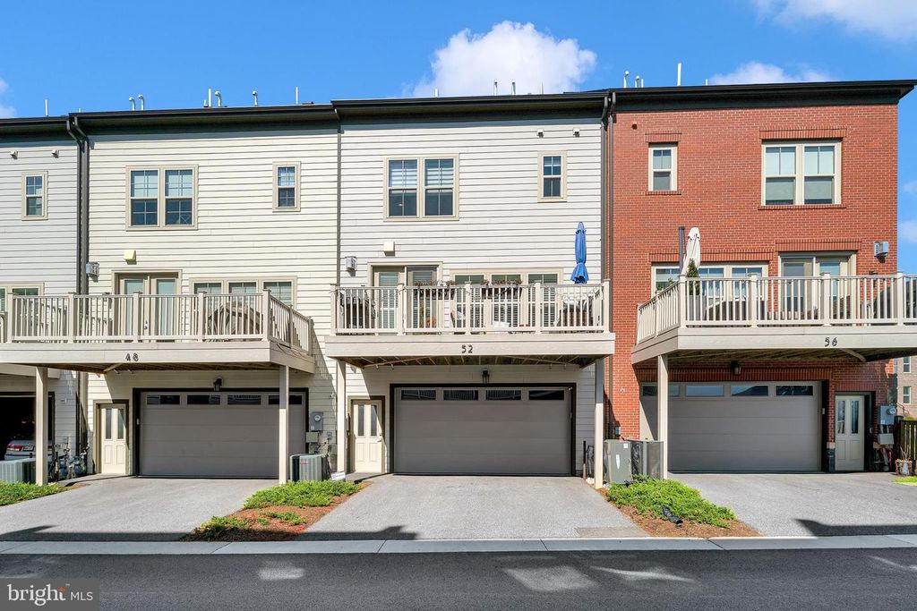 Image 44 of property listing at 52 BLEEKER PL, Gaithersburg, MD 20878