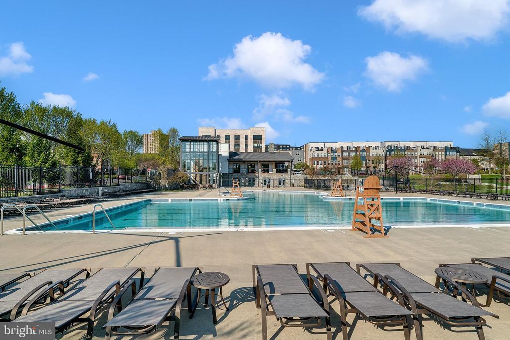 Image 46 of property listing at 52 BLEEKER PL, Gaithersburg, MD 20878