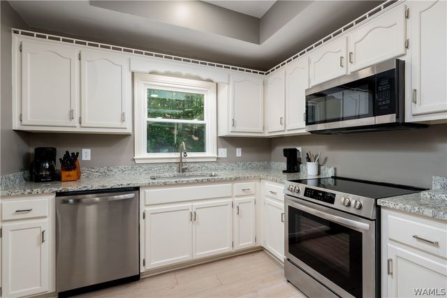 5706 Shenandoah, Northport, AL 35473