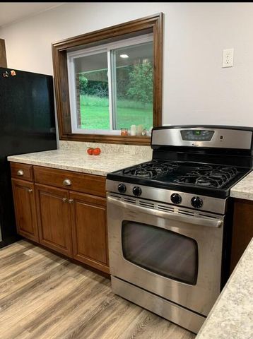 24461 Scenic Valley Drive, Cassville, MO 65625