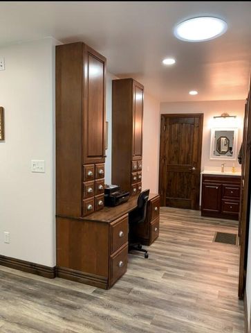 24461 Scenic Valley Drive, Cassville, MO 65625