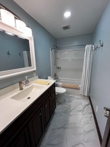 24461 Scenic Valley Drive, Cassville, MO 65625