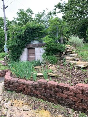 24461 Scenic Valley Drive, Cassville, MO 65625