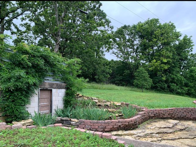 24461 Scenic Valley Drive, Cassville, MO 65625