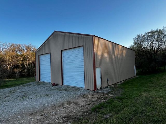 24461 Scenic Valley Drive, Cassville, MO 65625