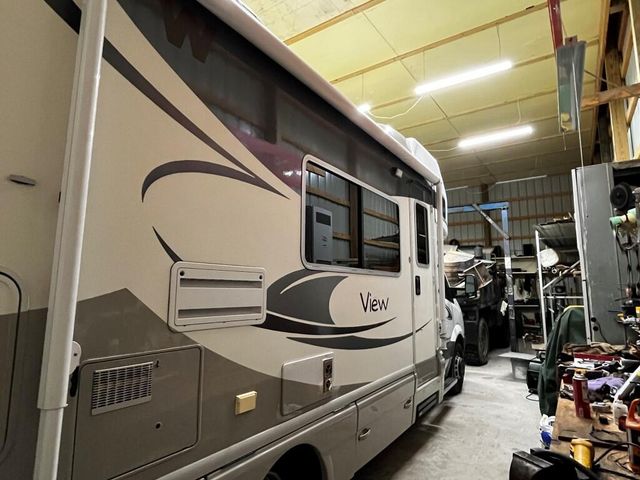 24461 Scenic Valley Drive, Cassville, MO 65625