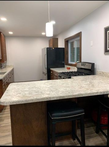 24461 Scenic Valley Drive, Cassville, MO 65625