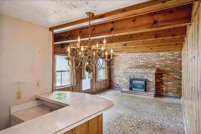 1329 E CRESTWOOD DR, Memphis, TN 38119