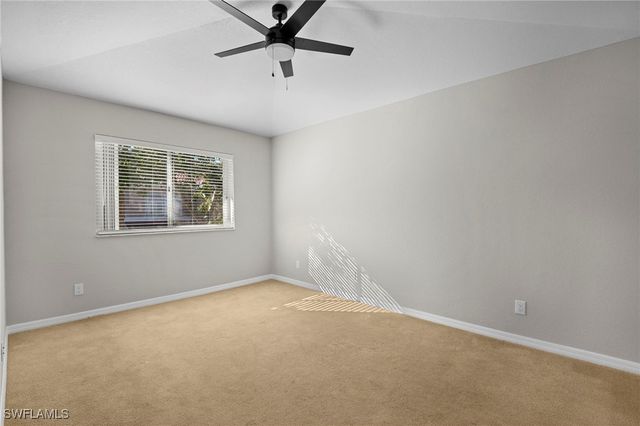 9648 Roundstone CIR, Fort Myers, FL 33967