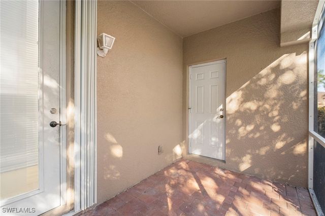 9648 Roundstone CIR, Fort Myers, FL 33967