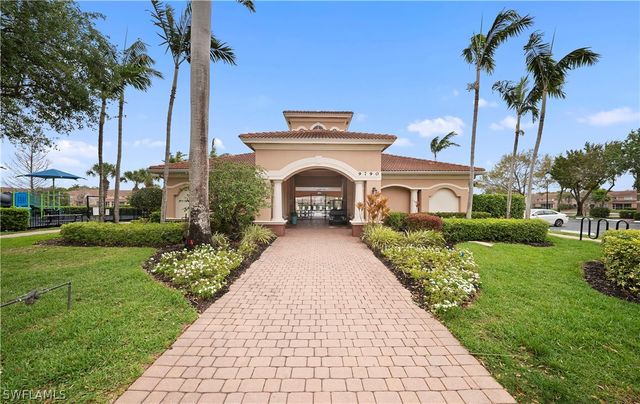 9648 Roundstone CIR, Fort Myers, FL 33967
