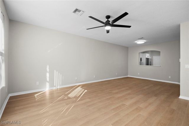 9648 Roundstone CIR, Fort Myers, FL 33967