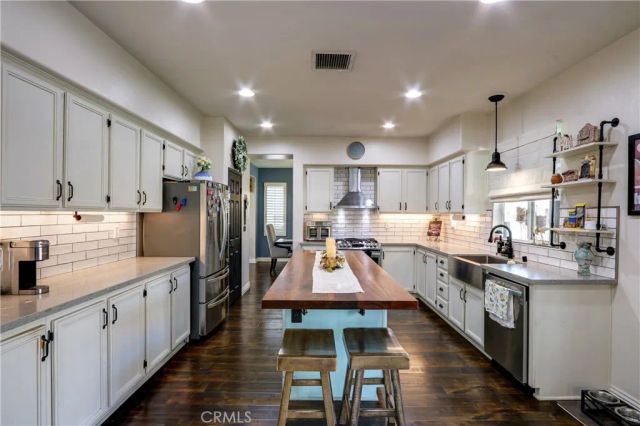 17565 Cedarwood, Riverside, CA 92503