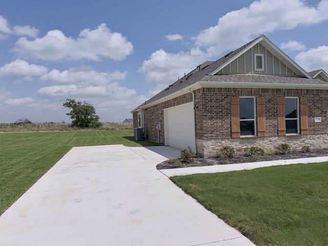 128 Fan Mill Trail, Weatherford, TX 76085