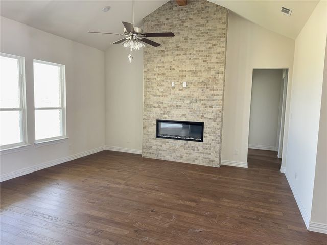 128 Fan Mill Trail, Weatherford, TX 76085