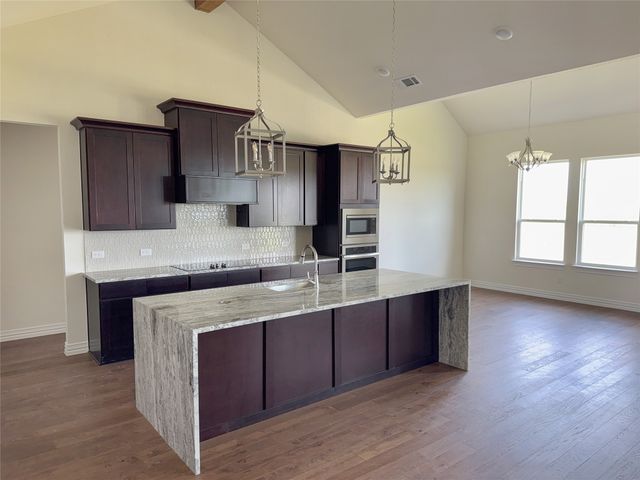 128 Fan Mill Trail, Weatherford, TX 76085