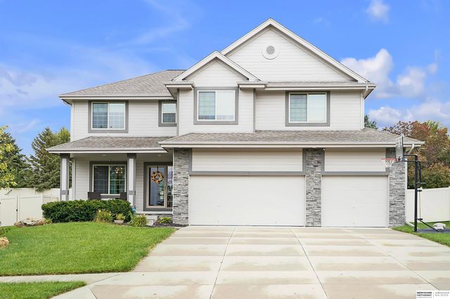 3903 S 192nd Avenue, Omaha, NE 68130