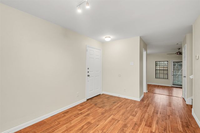 3635 Garden Brook Drive 137, Farmers Branch, TX 75234