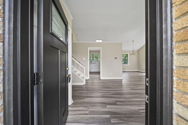 1422 Benson Drive, Columbus, OH 43227