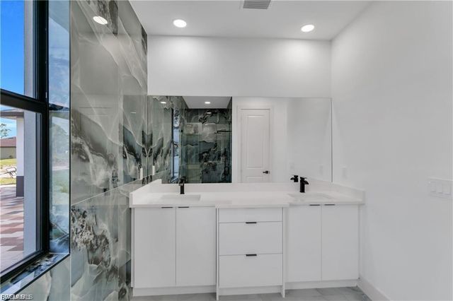 4628 Anita AVE N, Lehigh Acres, FL 33971