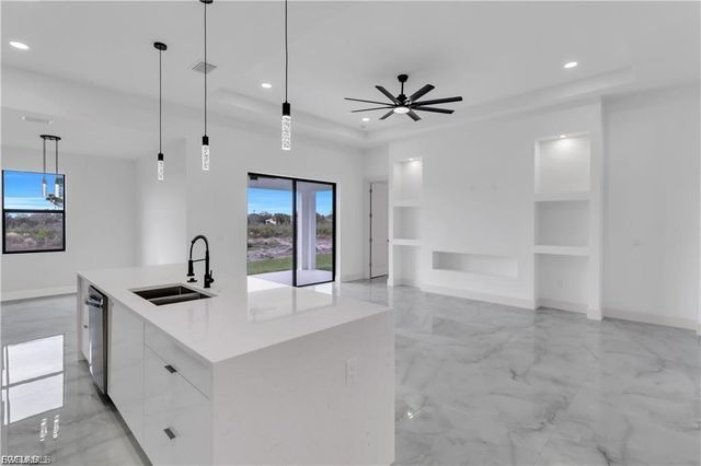 4628 Anita AVE N, Lehigh Acres, FL 33971