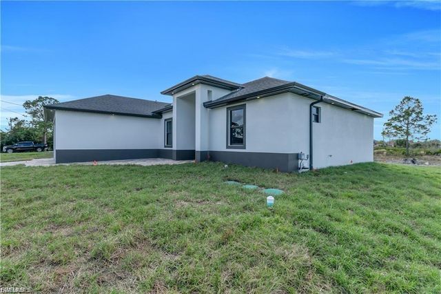 4628 Anita AVE N, Lehigh Acres, FL 33971