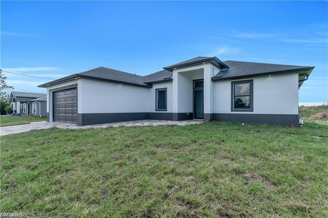 4628 Anita AVE N, Lehigh Acres, FL 33971