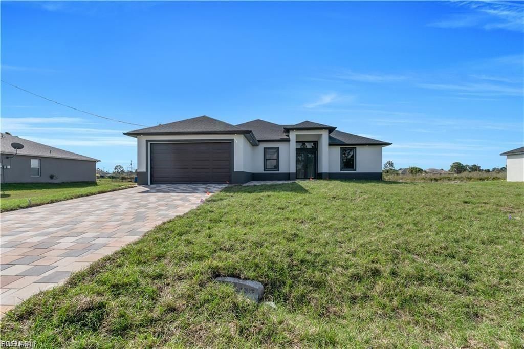 4628 Anita AVE N, Lehigh Acres, FL 33971