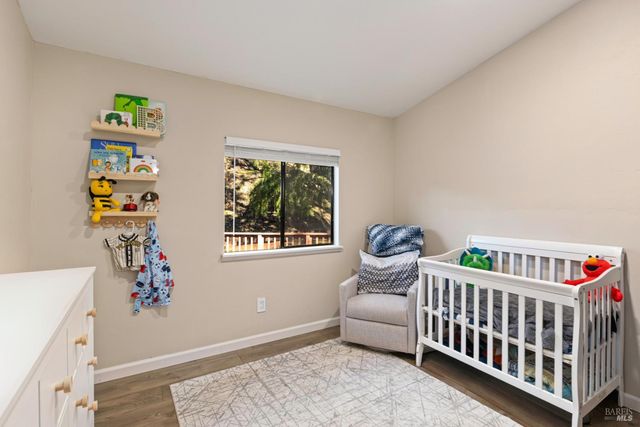 2305 Alta Vista Way, Lucerne, CA 95458