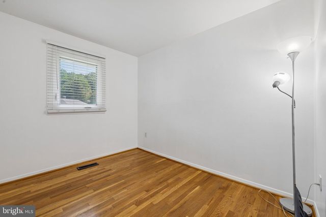 7983 NOLCREST RD, Glen Burnie, MD 21061