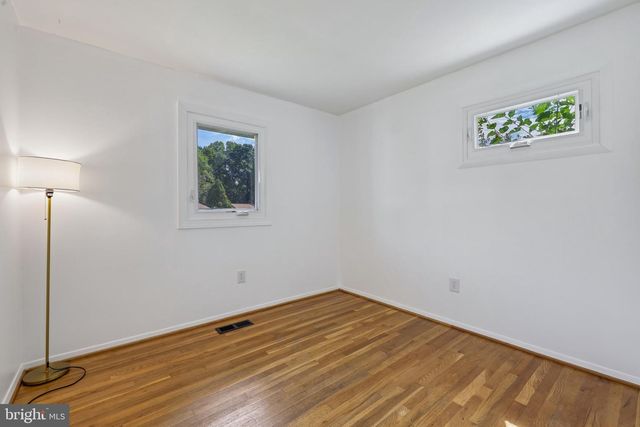 7983 NOLCREST RD, Glen Burnie, MD 21061