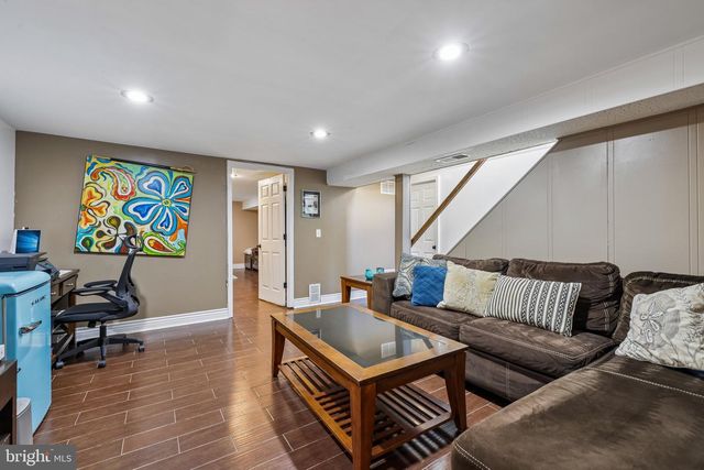 7983 NOLCREST RD, Glen Burnie, MD 21061