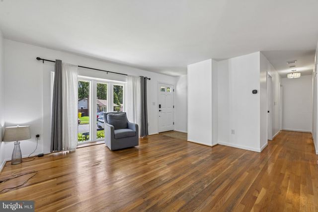 7983 NOLCREST RD, Glen Burnie, MD 21061