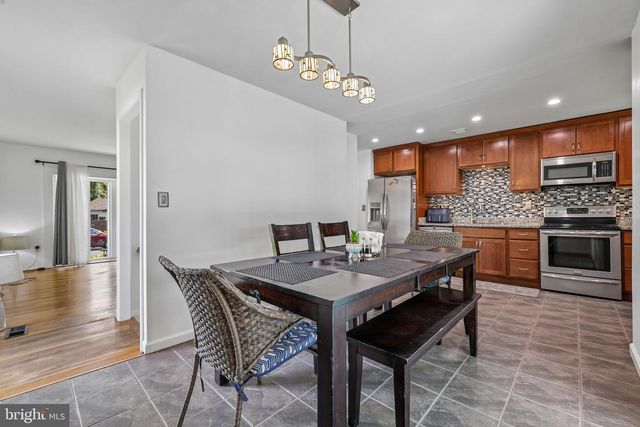 7983 NOLCREST RD, Glen Burnie, MD 21061