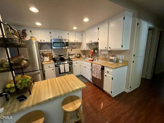 608 Holly Avenue, Oxnard, CA 93036
