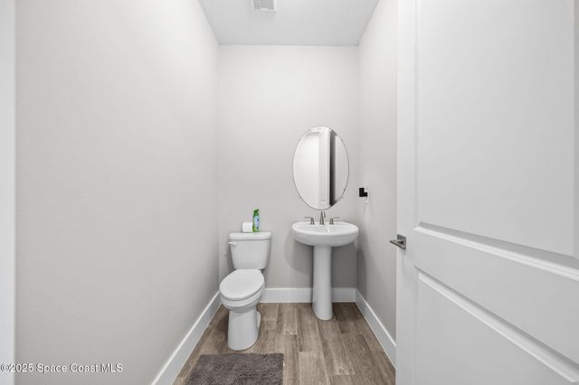 2846 Silverlefe Lane, Melbourne, FL 32940