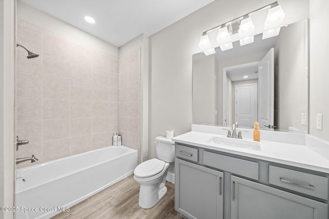 2846 Silverlefe Lane, Melbourne, FL 32940